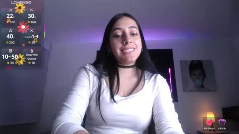 melanny_petite online show from 04-24-26, 01:57