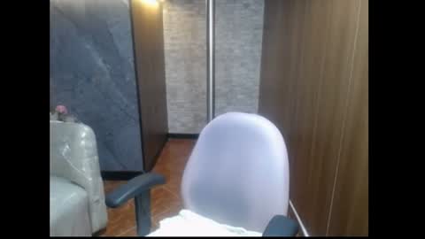 melanny_petite online show from 07-13-26, 12:19