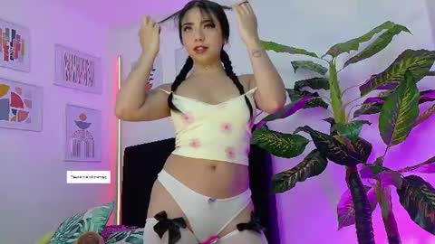Melany online show from 06-17-26, 09:05