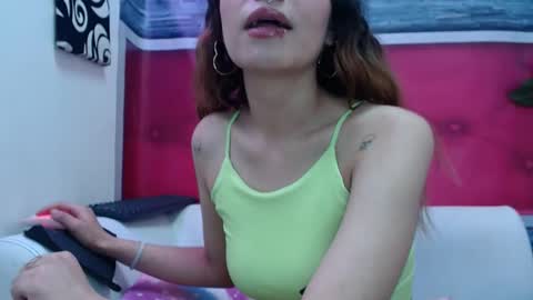 melhiza online show from 12-23-24, 03:23