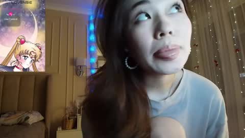 Lisaa online show from 04-03-26, 01:42