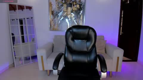 Snapshot of melissamoore_ chatting on 04-15-26, 10:22 Call me Meli online show from 04-15-26, 10:22