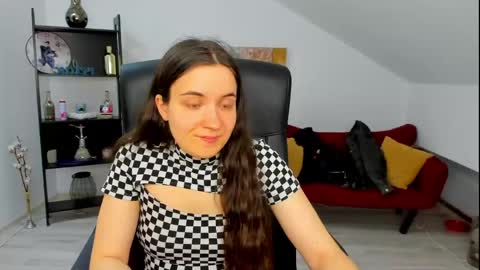 Snapshot of melissawiliam chatting on 05-05-26, 11:07 melissawiliam online show from 05-05-26, 11:07