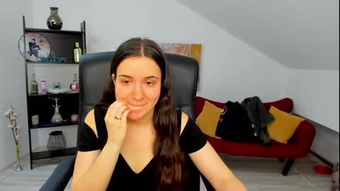 Snapshot of melissawiliam chatting on 05-06-26, 11:15 melissawiliam online show from 05-06-26, 11:15