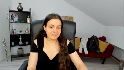 Snapshot of melissawiliam chatting on 05-20-26, 10:54 melissawiliam online show from 05-20-26, 10:54