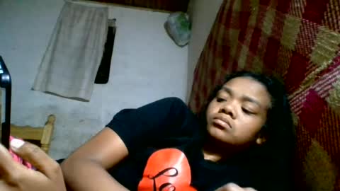 Snapshot of mellinah430167 chatting on 07-22-26, 08:28 mellinah430167 online show from 07-22-26, 08:28