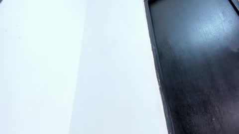 Snapshot of meloddy_megann chatting on 06-14-26, 02:24 Melody online show from 06-14-26, 02:24