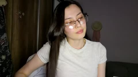 Nika online show from 05-26-26, 04:36