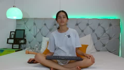 Luisa Castro online show from 06-30-26, 07:15