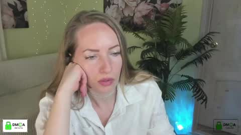 Melody My schedule this week  Wednesday Thursday Sunday online show from 04-15-26, 02:46