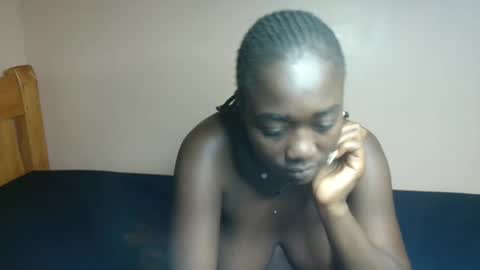 Snapshot of melrose_nadia chatting on 04-24-26, 02:47 mel online show from 04-24-26, 02:47