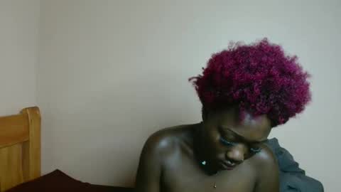 Snapshot of melrose_nadia chatting on 05-14-26, 11:50 mel online show from 05-14-26, 11:50