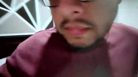 Snapshot of meltingdab chatting on 10-31-25, 01:06 meltingdab online show from 10-31-25, 01:06