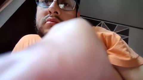 Snapshot of meltingdab chatting on 11-04-25, 04:28 meltingdab online show from 11-04-25, 04:28