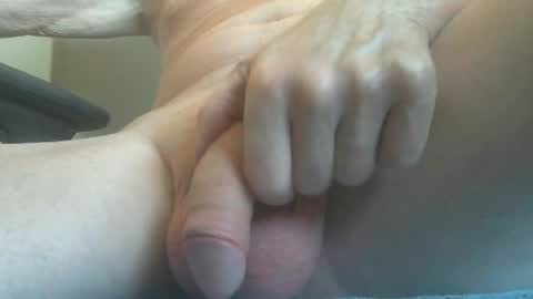 Snapshot of memature chatting on 07-08-26, 12:31 memature online show from 07-08-26, 12:31