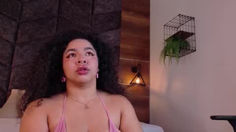 Snapshot of memphiswilliams chatting on 03-03-26, 02:50 Memphis Williams online show from 03-03-26, 02:50