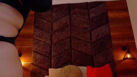 Snapshot of memphiswilliams chatting on 03-05-26, 02:51 Memphis Williams online show from 03-05-26, 02:51