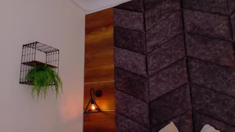 Snapshot of memphiswilliams chatting on 03-09-26, 01:42 Memphis Williams online show from 03-09-26, 01:42