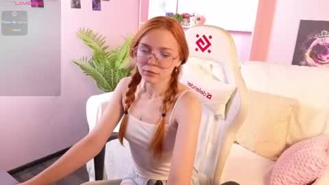 memymee_ online show from 07-11-26, 01:52