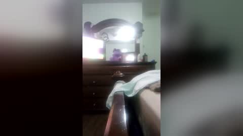 Snapshot of men_seeker956tx chatting on 07-03-26, 04:52 men_seeker956tx online show from 07-03-26, 04:52
