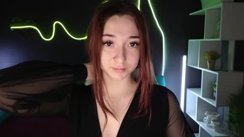 Mencialo online show from 12-17-24, 01:07