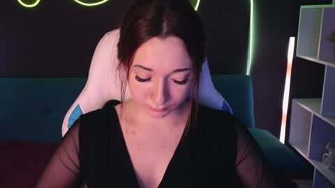 Mencialo online show from 12-17-24, 04:23