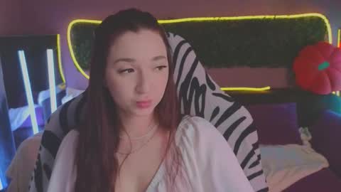 Mencialo online show from 11-08-25, 02:23