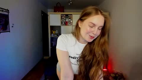 Flora  Next stream November 17th at 6  GMT online show from 04-07-26, 04:24