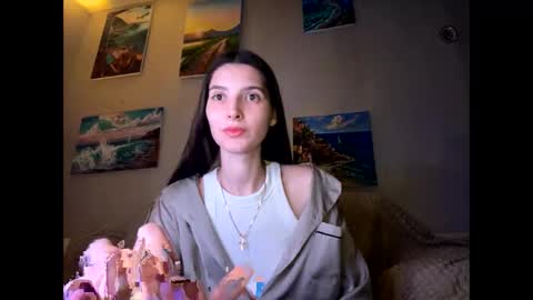 LEVA online show from 03-29-26, 05:35