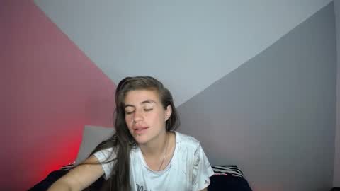 Snapshot of merily_duff chatting on 02-03-26, 11:32 MERILY online show from 02-03-26, 11:32