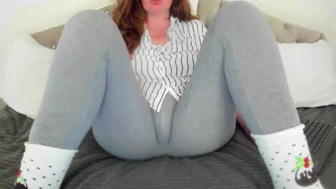 Snapshot of meryamvip1 chatting on 05-19-26, 02:56 Mary online show from 05-19-26, 02:56