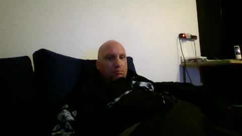 metaller123456 online show from 02-22-26, 08:18