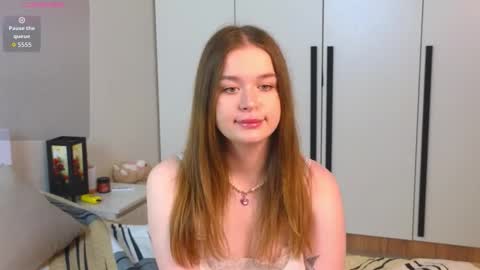 JaneMarlow online show from 10-16-25, 03:46