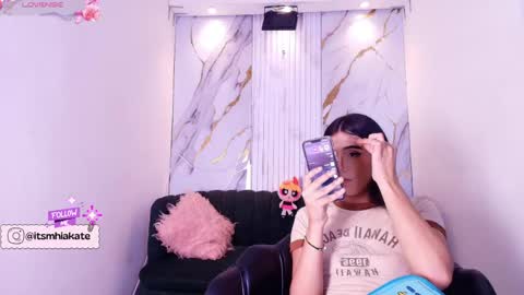 Mhia Kate online show from 04-16-26, 12:17