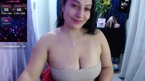 LorenWelcome my rooomLovense is active my orgasms in your handsGive me more pleasure a PVT is open PVT online show from 02-02-26, 08:18