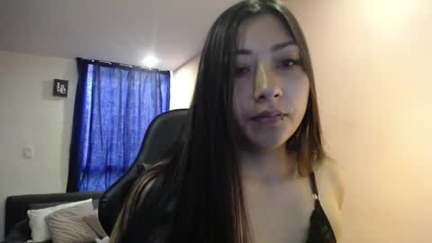 Mia zoe online show from 12-10-24, 06:17