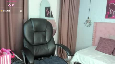 Mia online show from 05-11-26, 07:11