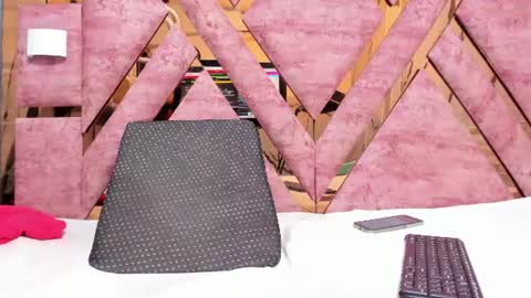 Snapshot of mia_alvares chatting on 07-05-26, 12:01 Mia online show from 07-05-26, 12:01