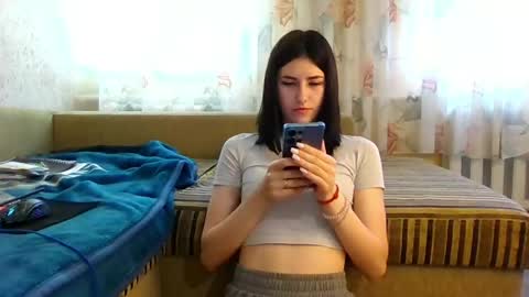 mia_beauti_live online show from 05-25-26, 09:48