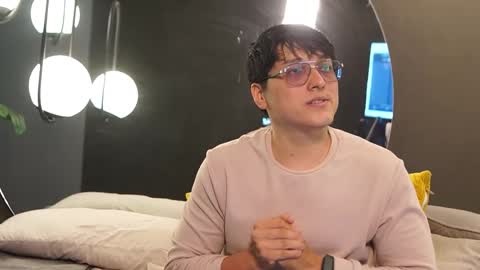 Belmont and Mia online show from 03-24-26, 06:57