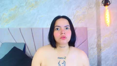Mia  online show from 05-30-26, 12:02