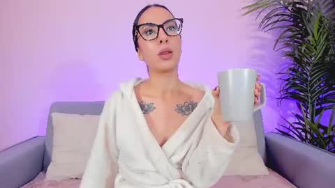 Snapshot of mia_daniellshot chatting on 07-13-26, 02:20 Sarah Luna online show from 07-13-26, 02:20