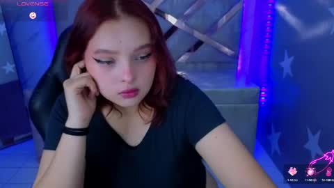 Mia online show from 05-26-26, 01:51