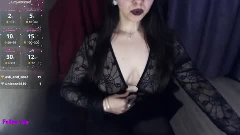 Snapshot of mia_joy8 chatting on 06-12-26, 02:49 MiaJoy online show from 06-12-26, 02:49