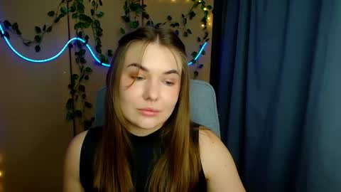 mia_lemm online show from 02-25-26, 08:02