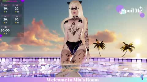 Mia online show from 05-23-26, 04:44