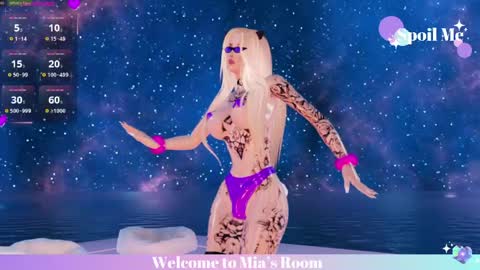 Mia online show from 05-30-26, 06:16