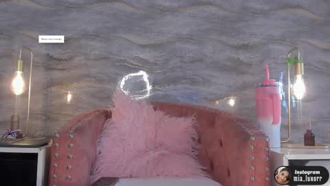 Snapshot of mia_luxor chatting on 03-15-26, 11:38 mia_luxor online show from 03-15-26, 11:38