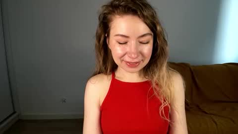 Snapshot of mia_luxx92 chatting on 04-15-26, 07:04 Mia online show from 04-15-26, 07:04