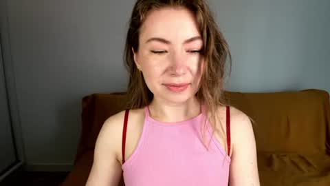 Mia online show from 07-08-26, 06:29